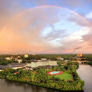 ***** Resort Le Meridien India